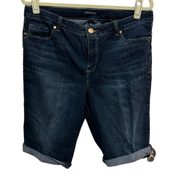 Bandolino Pants - Bandolino- Classic Bermuda Jean Shorts - Denim - size 10